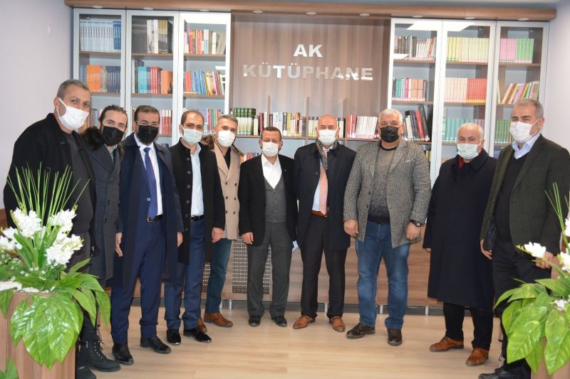 VANLI TURİZMCİLERDEN TÜRKMENOĞLU’NA TEŞEKKÜR ZİYARETİ