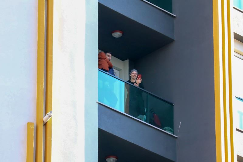 İPEKYOLU’NDA SOKAK KONSERLERİ TÜM HIZIYLA DEVAM EDİYOR