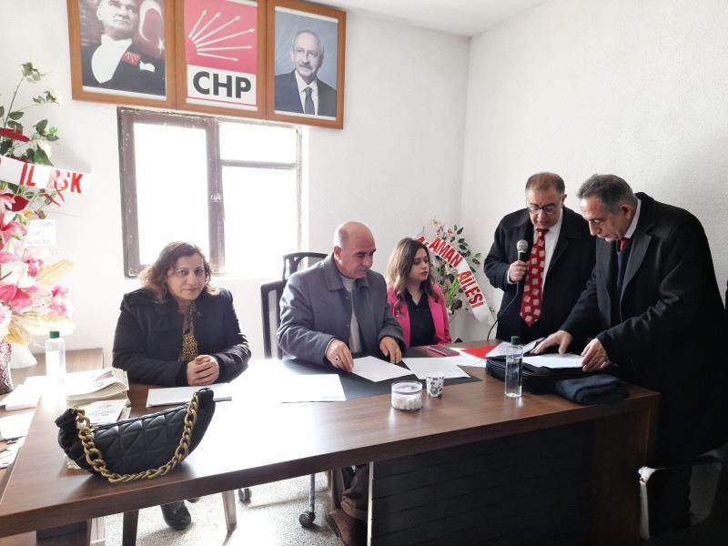 CHP yeni yılın ilk kongresini Muradiye'de yaptı