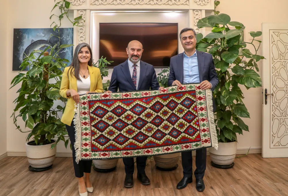 Tunç Soyer’den Eşbaşkan Şedal ve Zeydan’a ziyaret