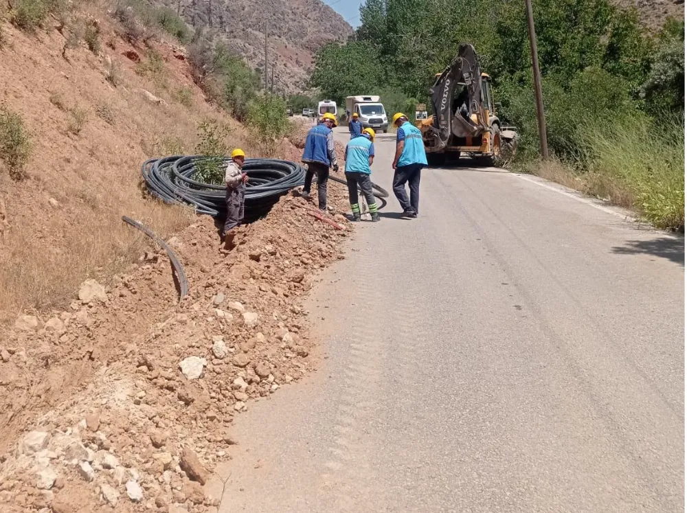 VASKİ’den bir haftada 5 bin 600 metre isale hattı