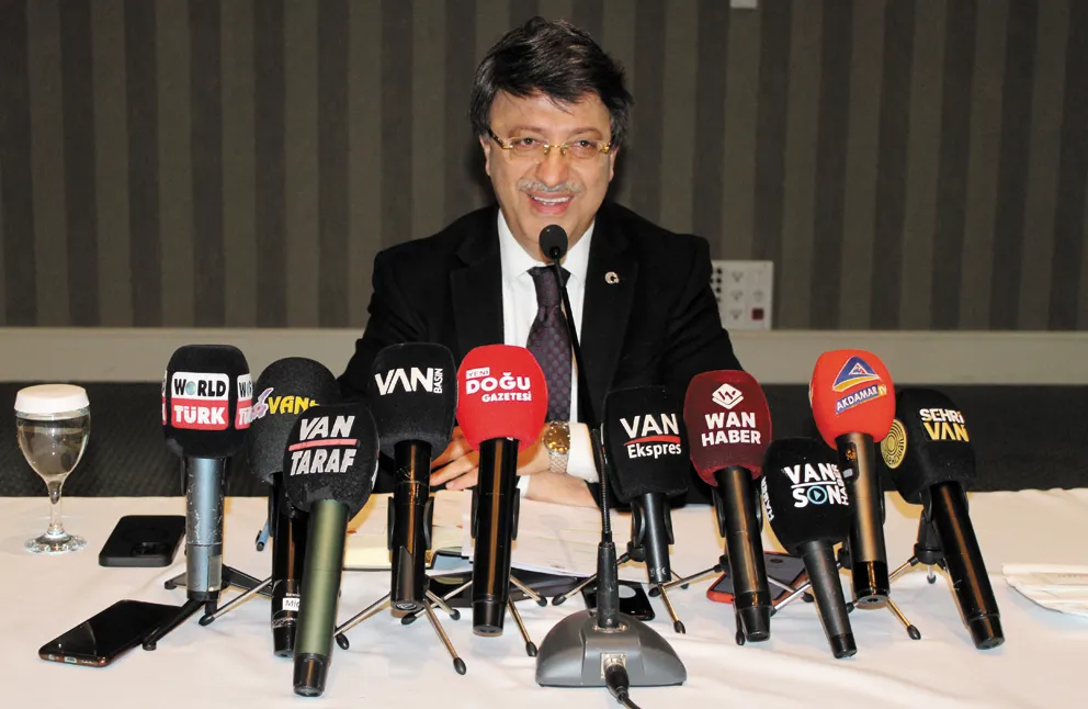 Türkmenoğlu: Van