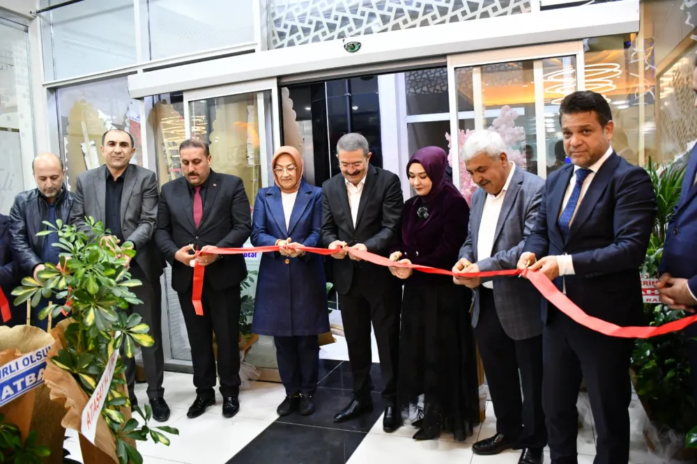 Dr. Betül Tali Beauty Güzellik Merkezi Görkemli Bir Törenle Açıldı