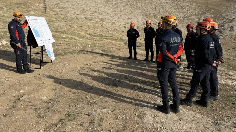 Van’da AFAD personeline arama kurtarma eğitimi verildi