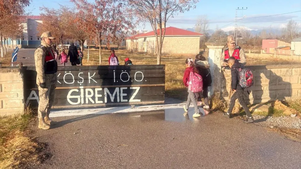 Van’da okul çevrelerinde güvenlik denetimi