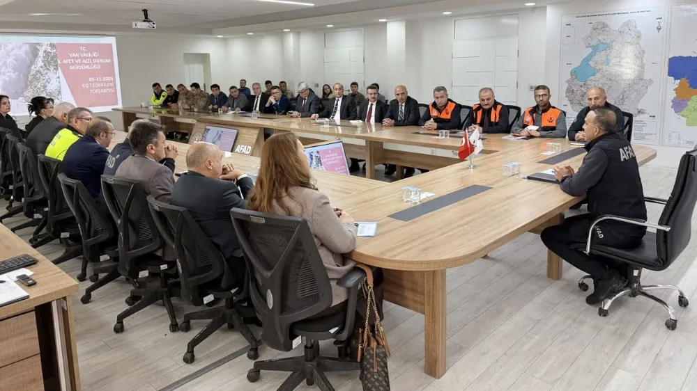 Van’da kış mevsimi trafik tedbirleri toplantısı gerçekleştirildi