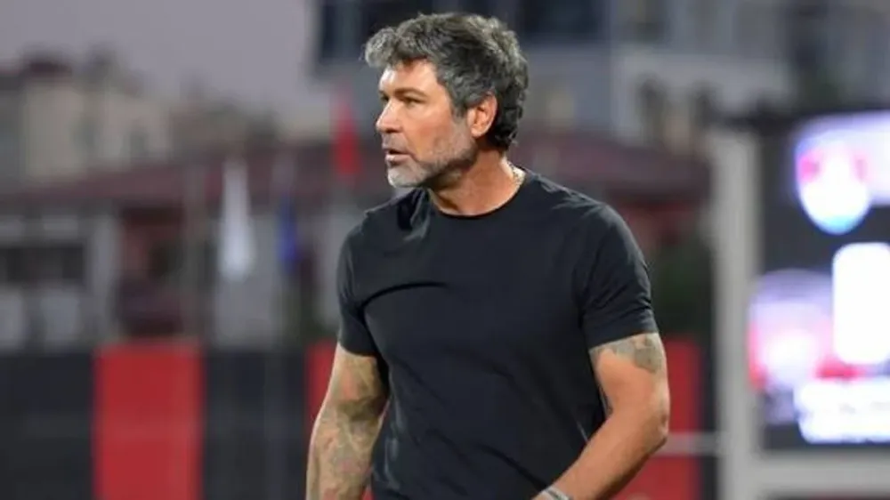 Vanspor’dan ayrılan Hakan Kutlu’dan veda açıklaması