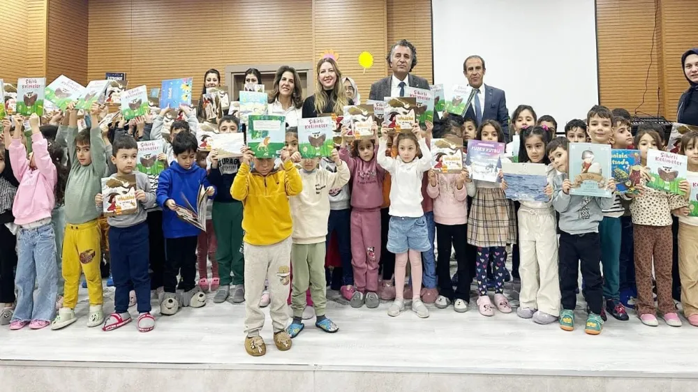 Van’da yazar-çocuk buluşmasına büyük ilgi