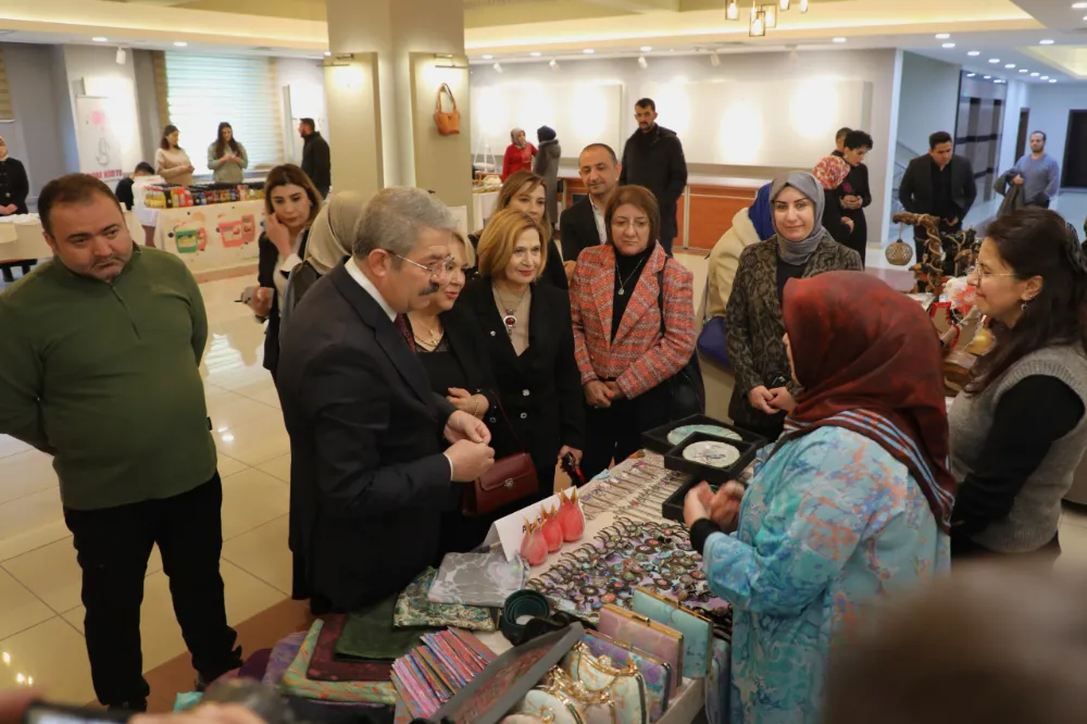 El emeği göz nuru ürünler sergilendi