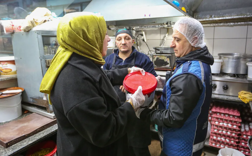 Büyükşehir zabıtası kahvaltı salonlarını denetledi