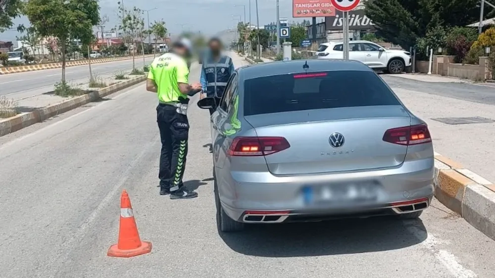 Van’da 35 araç trafikten men edildi