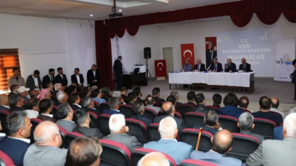 Çatak ve Bahçesaray’da muhtarlar toplantısı...