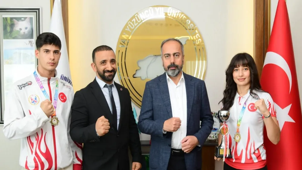 Van YYÜ sporcuları Türkiye Şampiyonu oldu