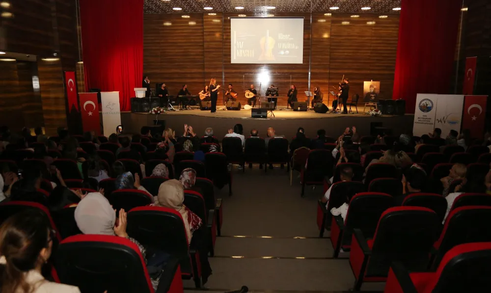 Büyükşehir vatandaşları müzik ve sanatla buluşturdu