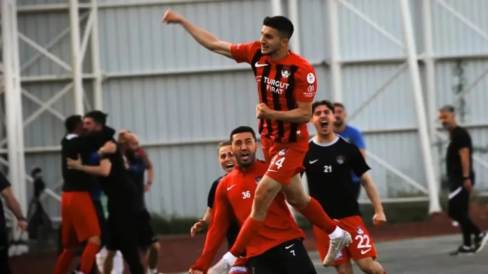 Vanspor, Erdem Seçgin’le yola devam ediyor