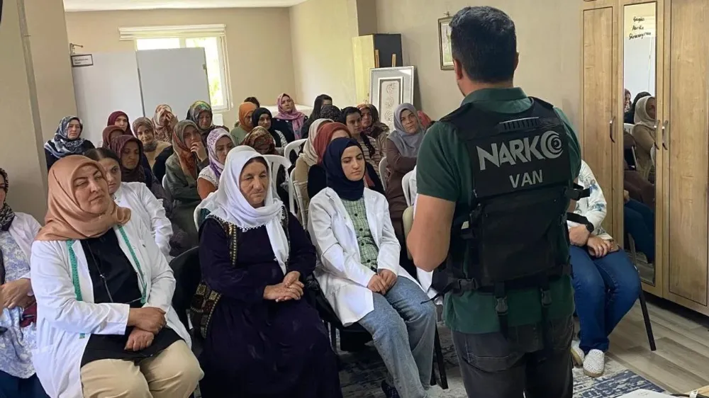 Van’da narkotik farkındalık çalışmaları sürüyor
