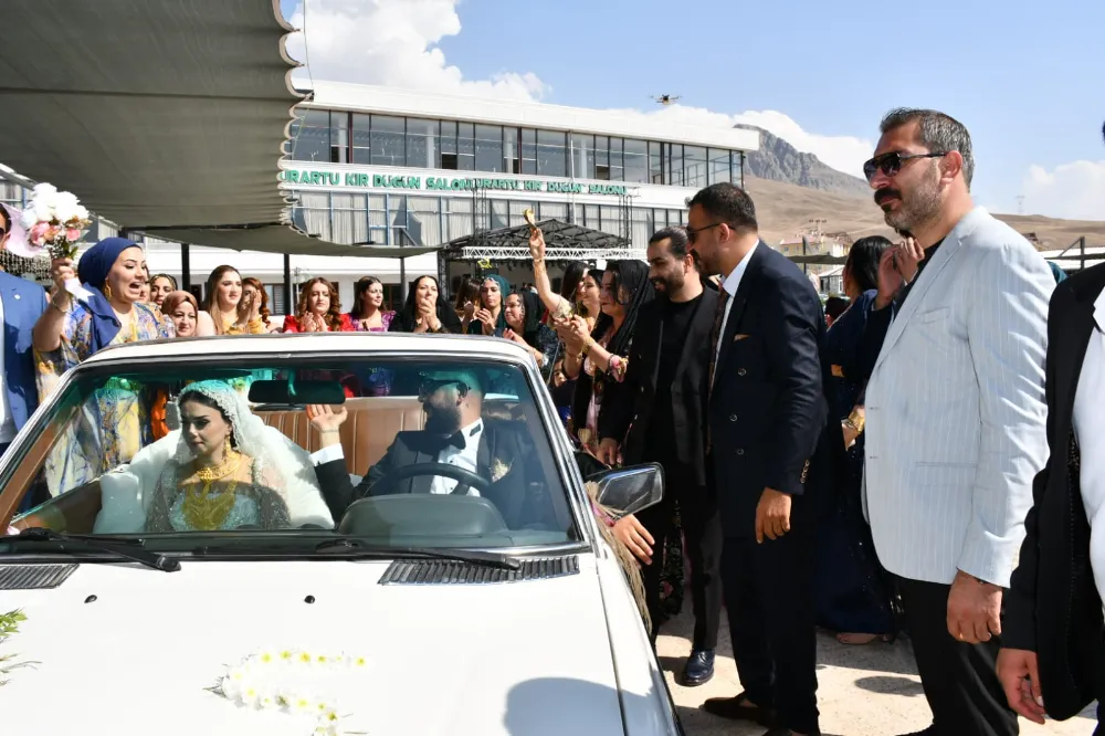 Böyle olur ağaların düğünü! Işık Ailesinin mutlu günü