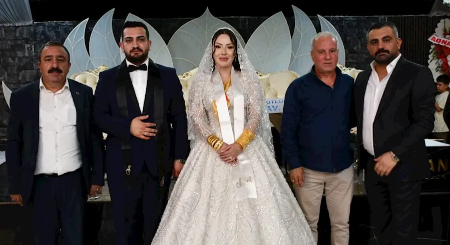 Hanoğlu Ailesinin Mutlu Günü