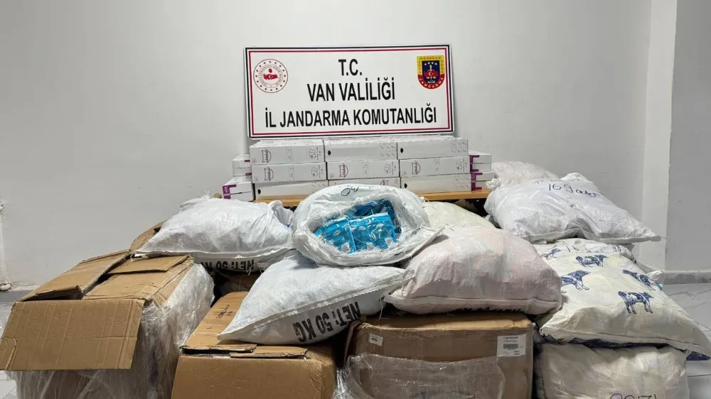 Van’da kaçakçılık operasyonu: 4 kişi yakalandı