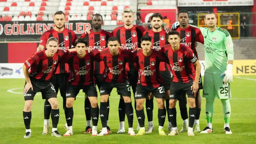 Vanspor, lider Çorum FK maçına hazır