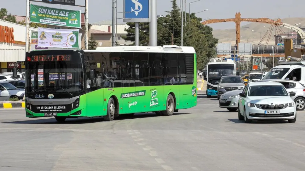 Van’da otobüsler yeşile büründü